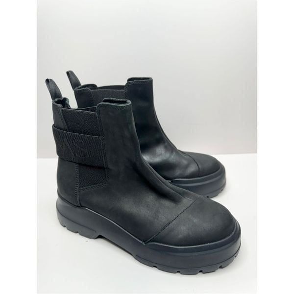 TOMS Combat Boots Size 7 Black Alpargata Black Leather Pull On NEW