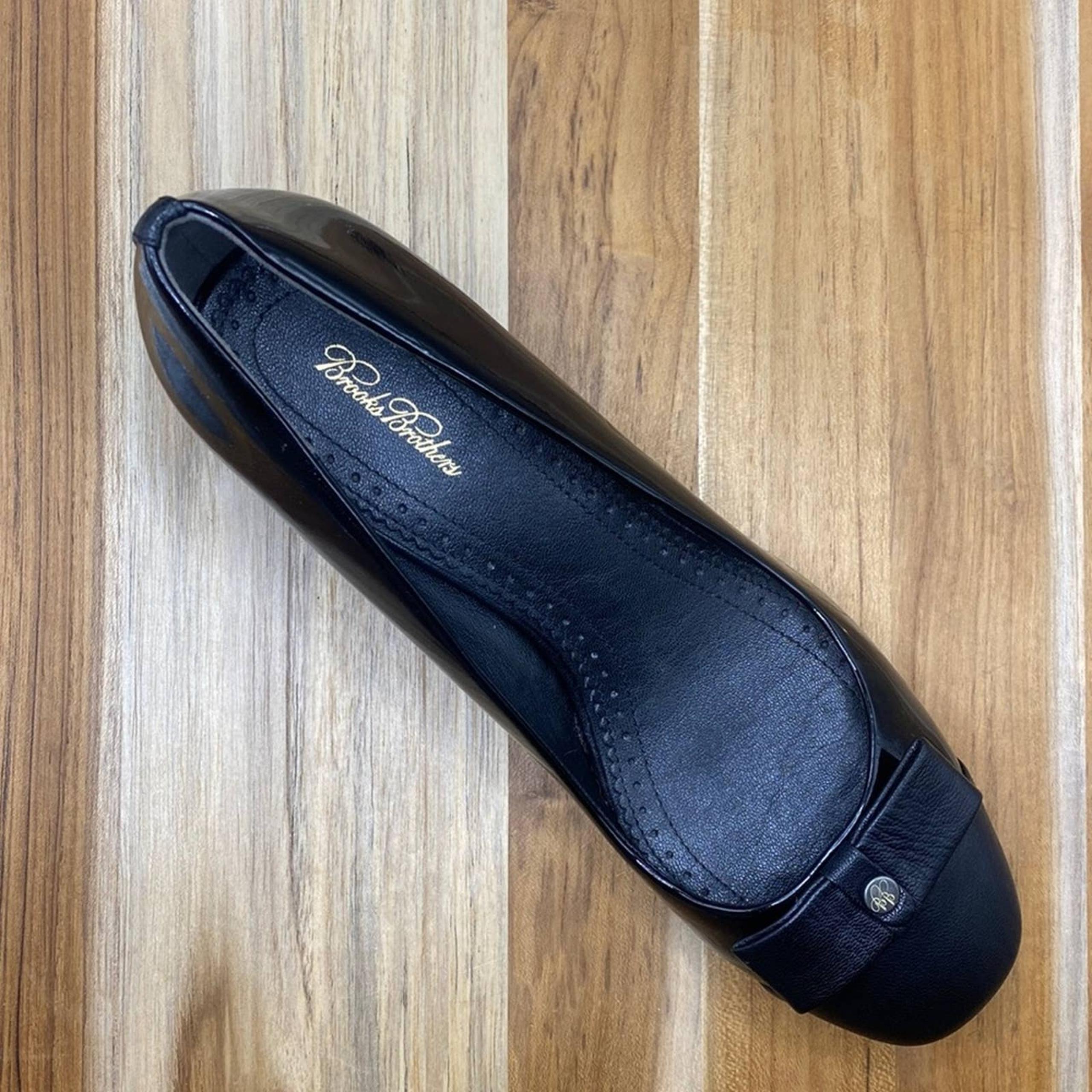 BROOKS BROTHERS Bow Black Leather Block Heel Pumps Size 9