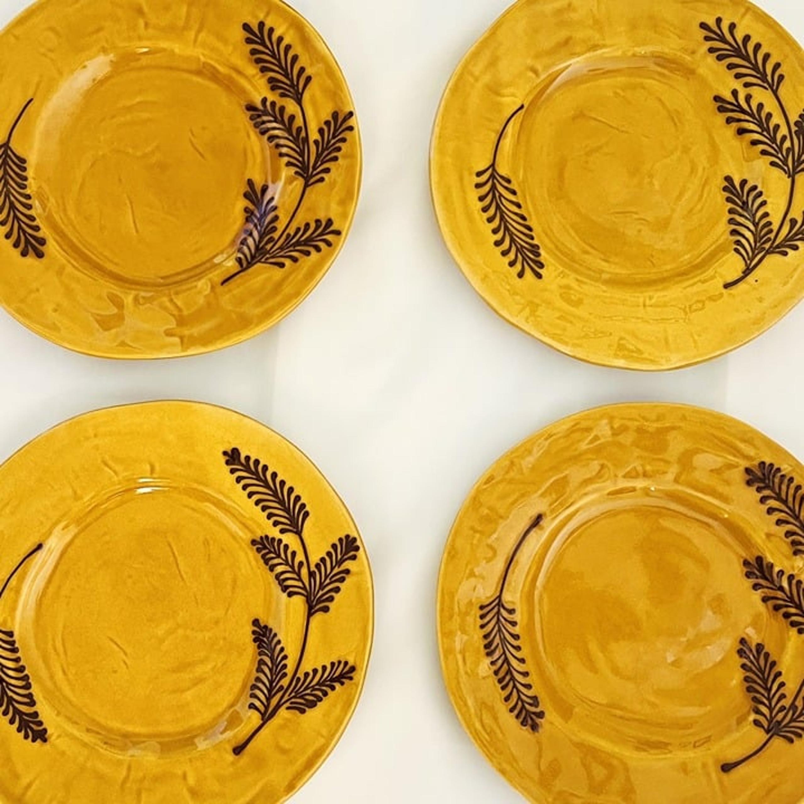 Z Gallerie Ceramiche Toscane Vintage Butterscotch Fern 9” Plates ITALY Set of 4