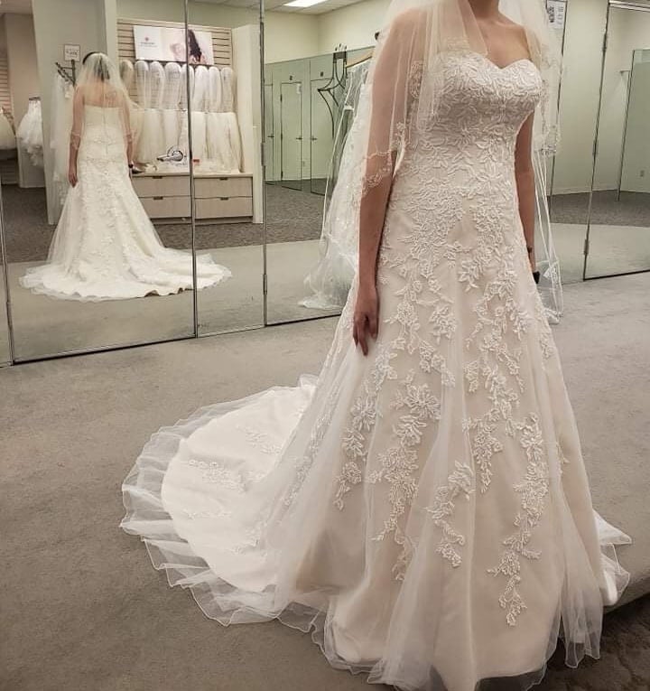 Wedding Dress Size 8