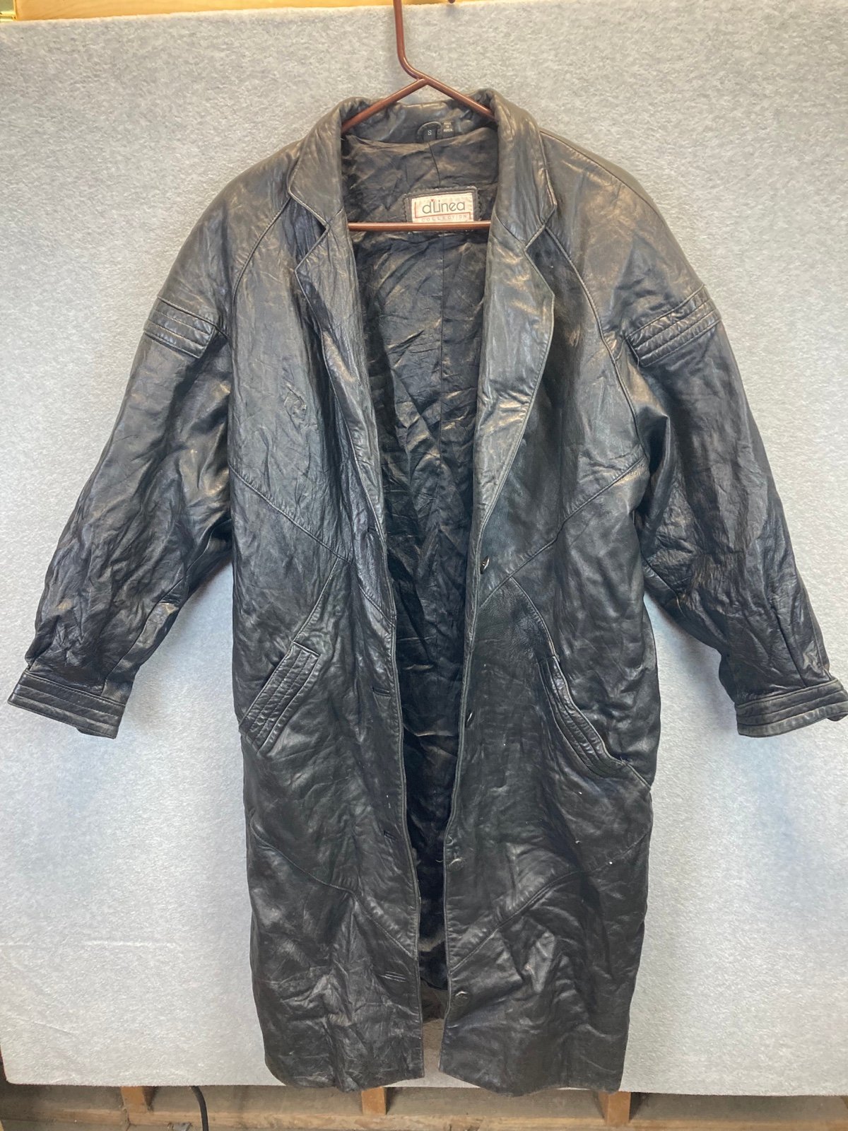 D’Linea Collection Mens Size Small Long Leather Trench Coat 50in Length Black