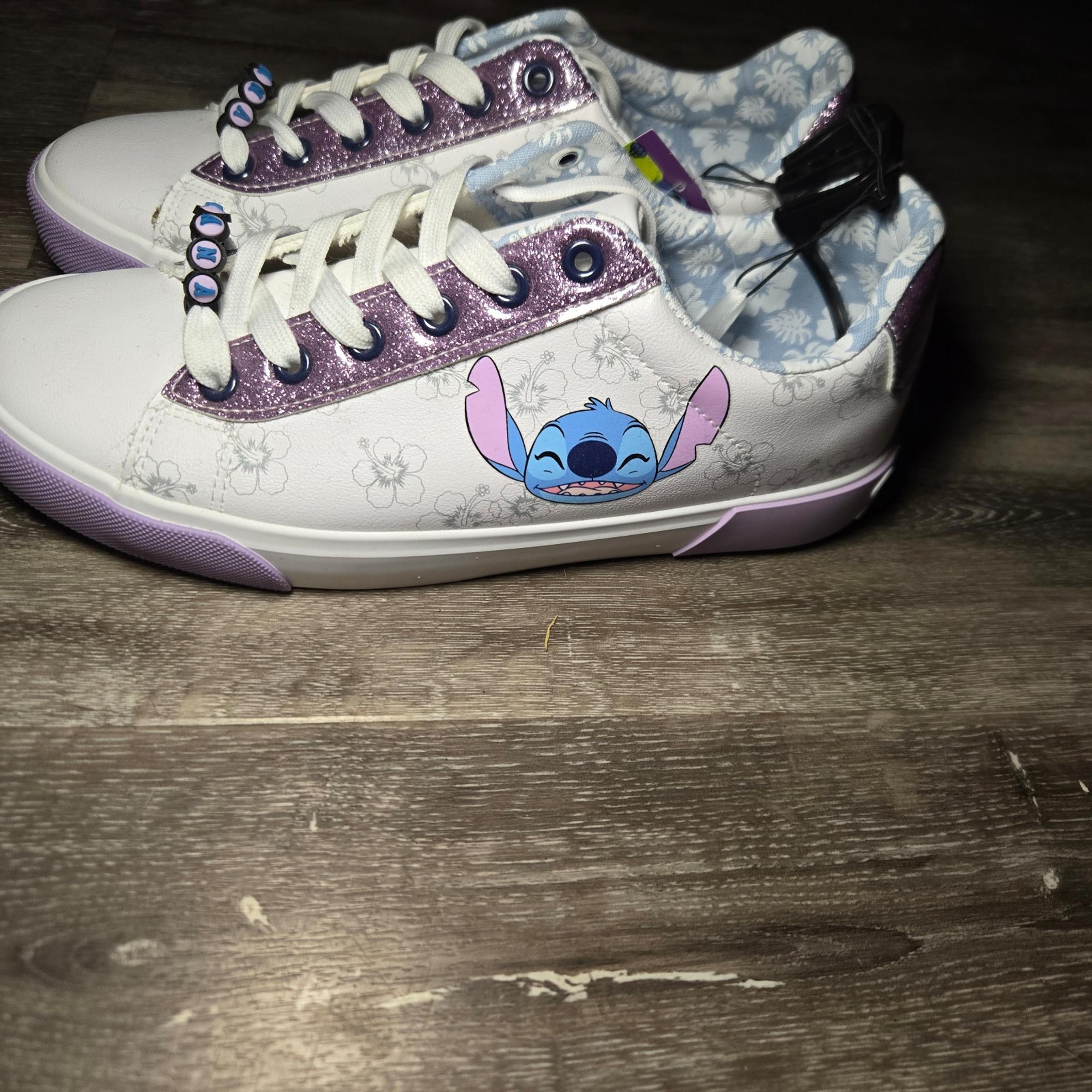 Disney Stitch Women’s Size 8 Sneakers white purple Stitch shoes Lace Up NWT
