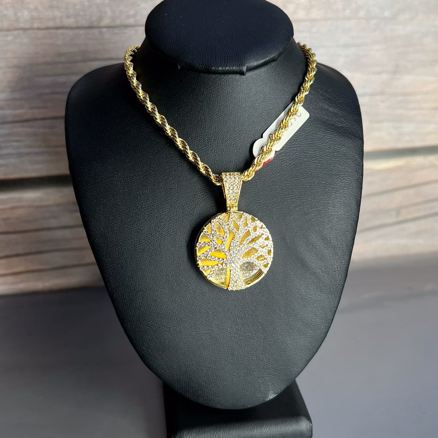 Tree of life pendant with rope chain