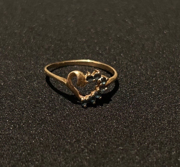 10k Gold Sapphire Ring