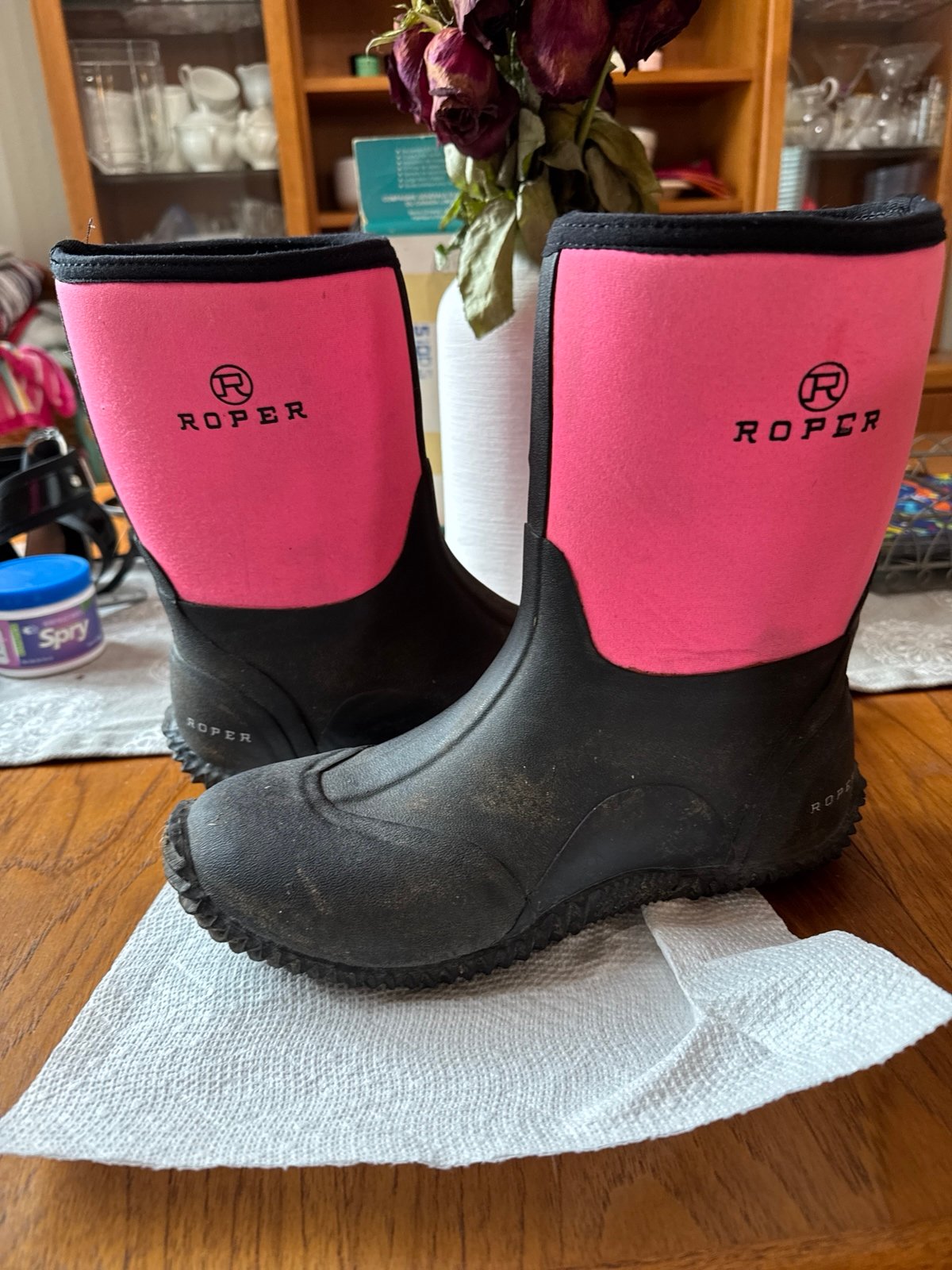 Boots Roper hot pink size 8 like muck boots!