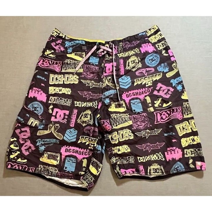 DC Shoes All Over Board Shorts Mens 36 Black Logo Drawstring Men.