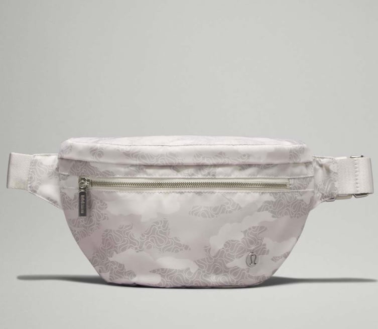 Lululemon City Adventurer Belt Bag
2.5L - new with tags