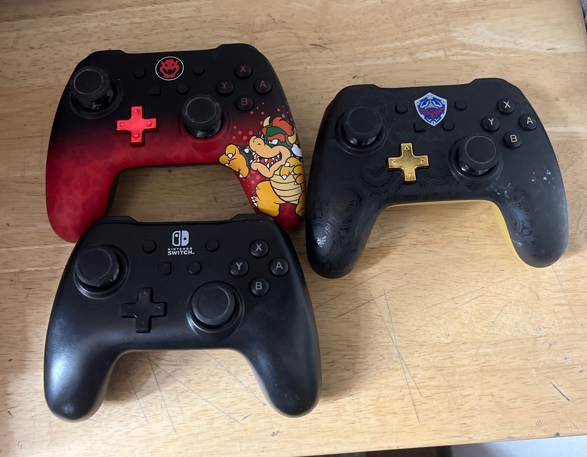 Nintendo switch remotes