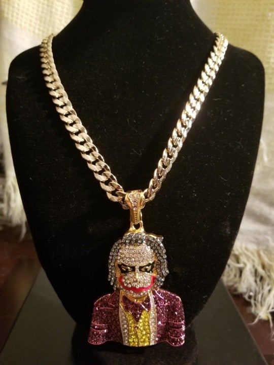 14k gold filled joker pendant chain comb