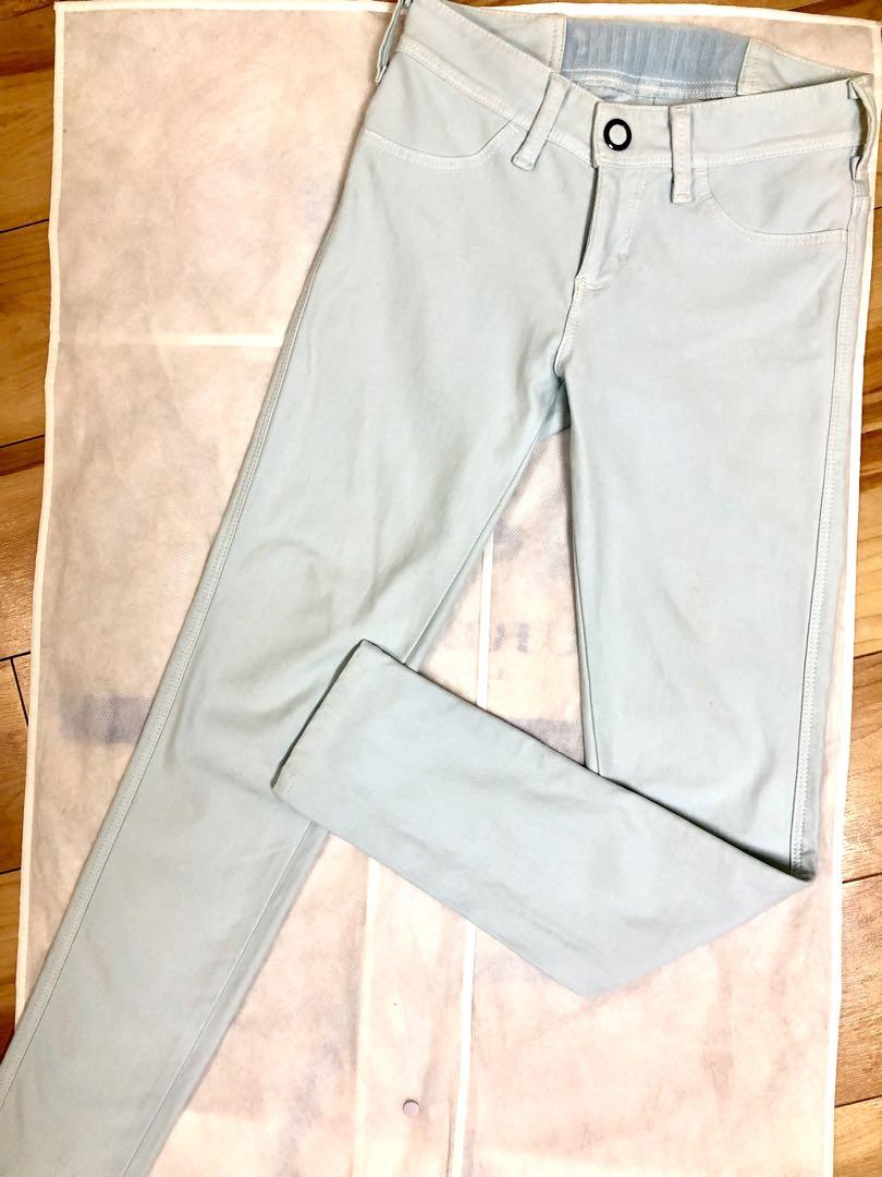 Back view! Super cute must-have item something stretch pants, rare size L, leg-lengthening effect!