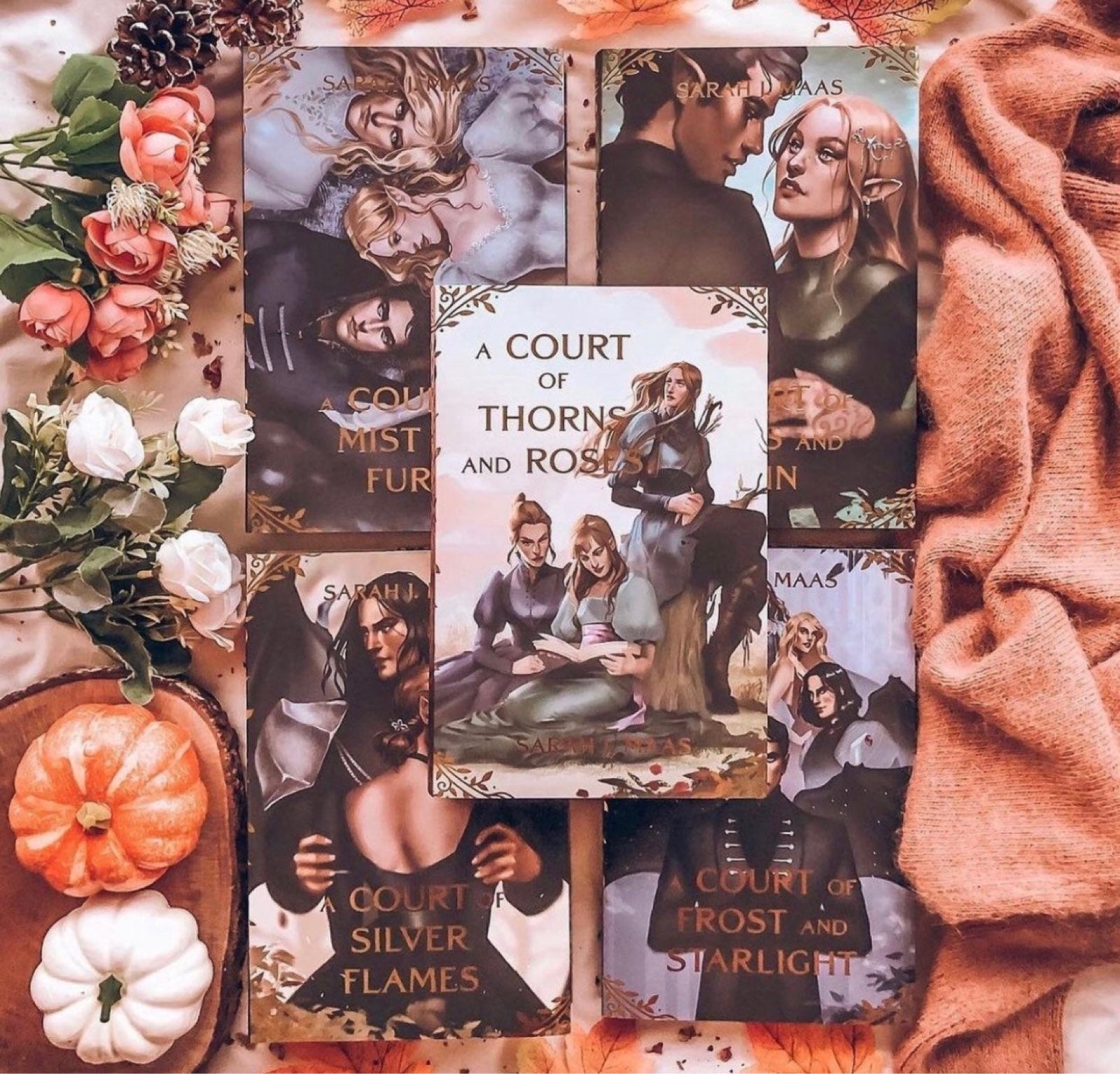 Exclusive A Court of Thorns and Roses Dust Jacket Set! From a Sold Out Box 2021