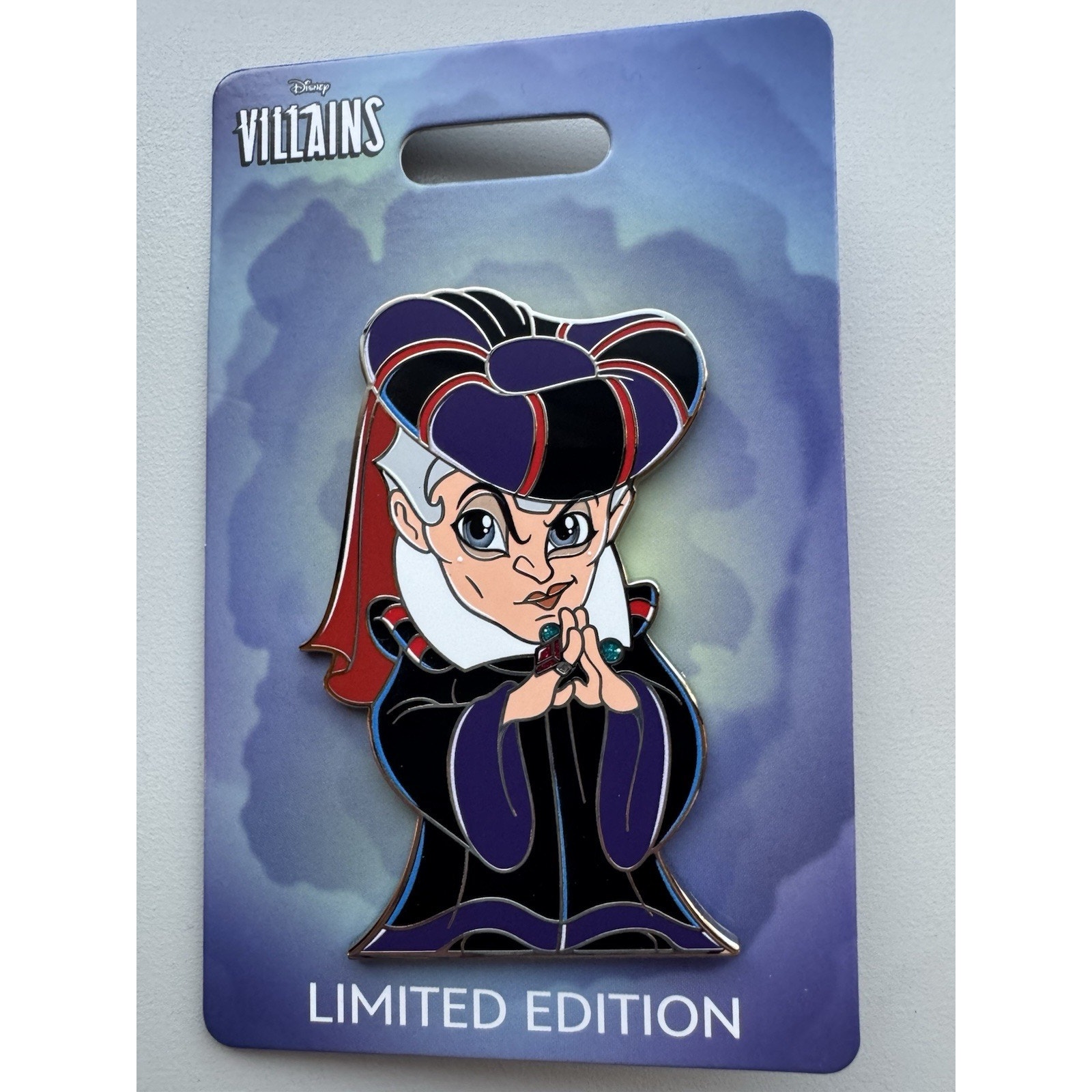 Disney WDI MOG 2024 Villain Chibi Frollo The Hunchback of Notre-Dame LE 300 Pin