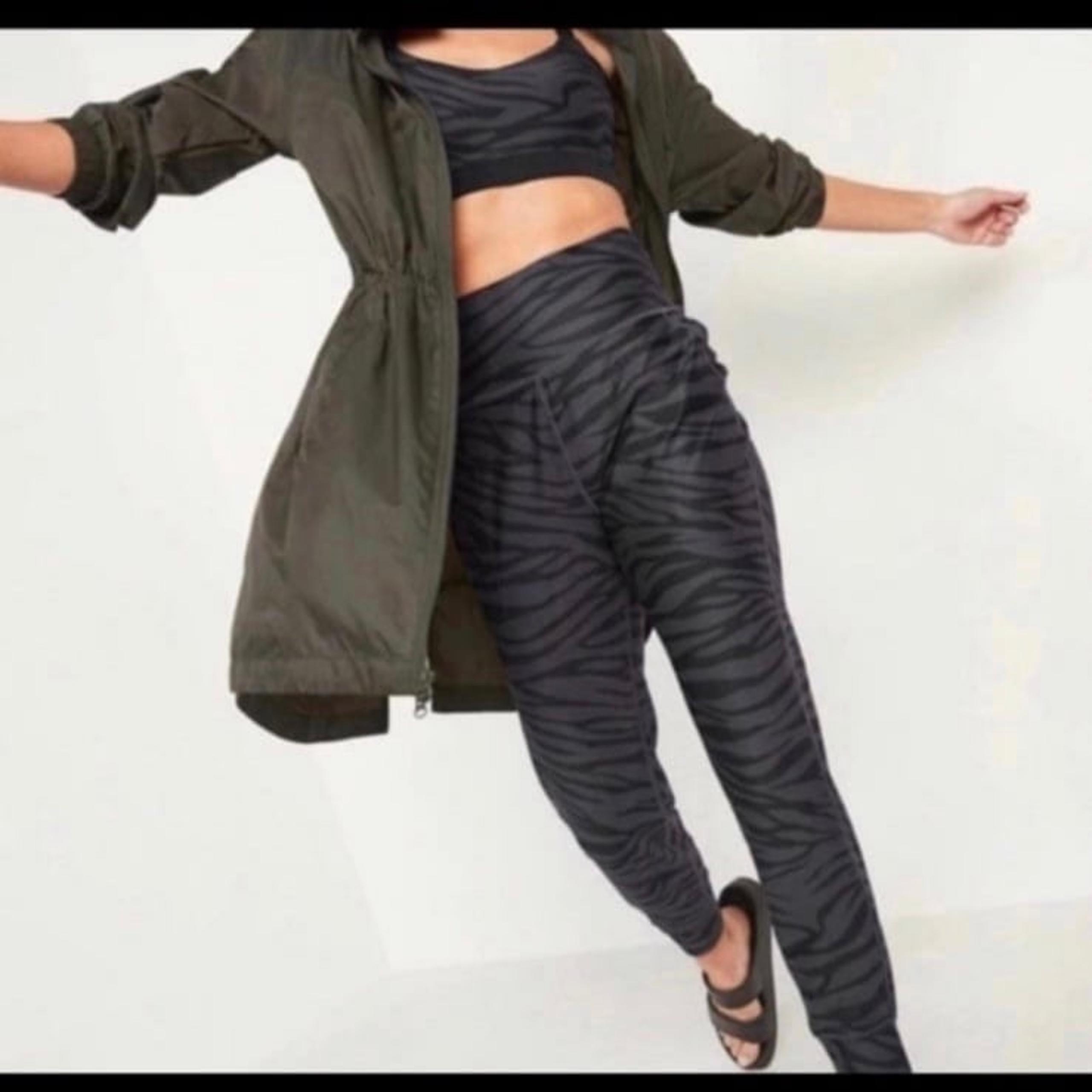 Women's joggers
