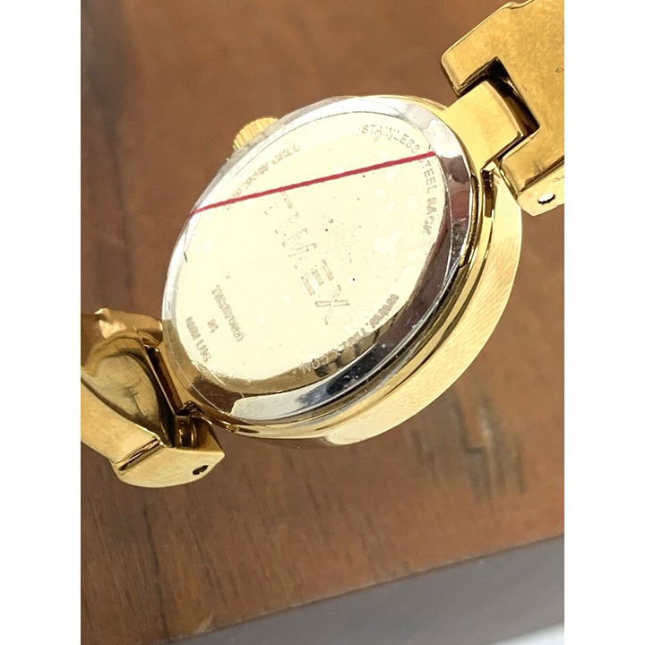 Timex Women's Watch TW2U70000 Quartz Mother of Pearl Gold Expansion Band 21mm - detail