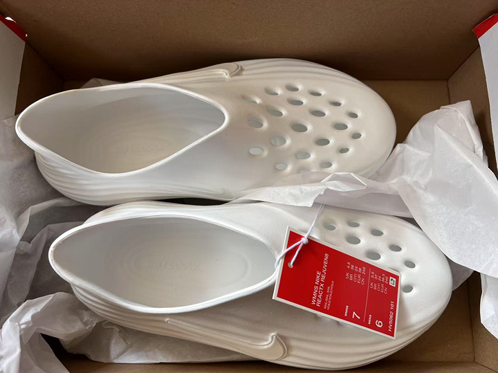 Nike Women's Reactx Rejuven8 Sail size 7