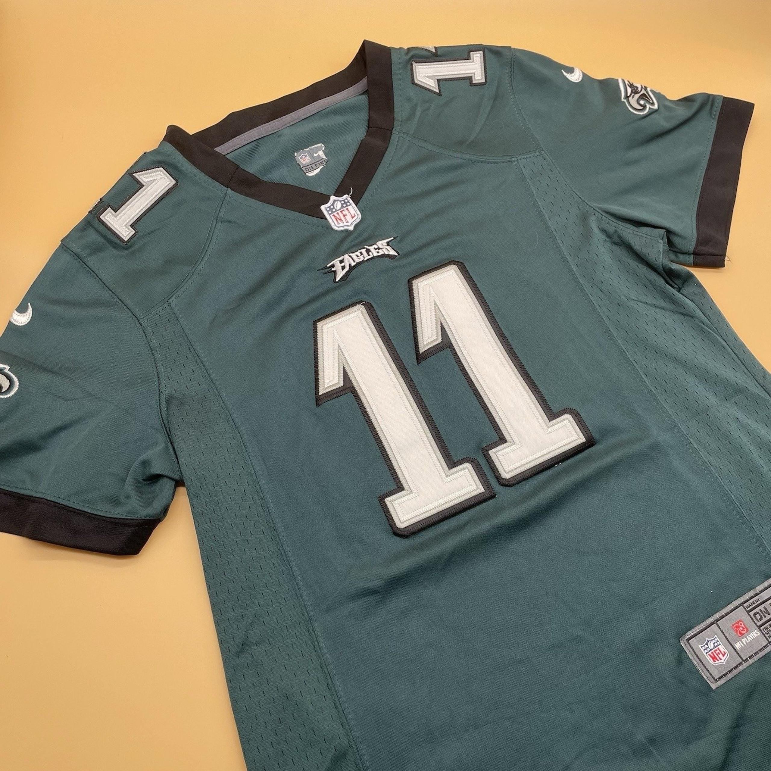 Nike Eagles Zach Ertz #11- Jersey Size Medium On Field Green Women