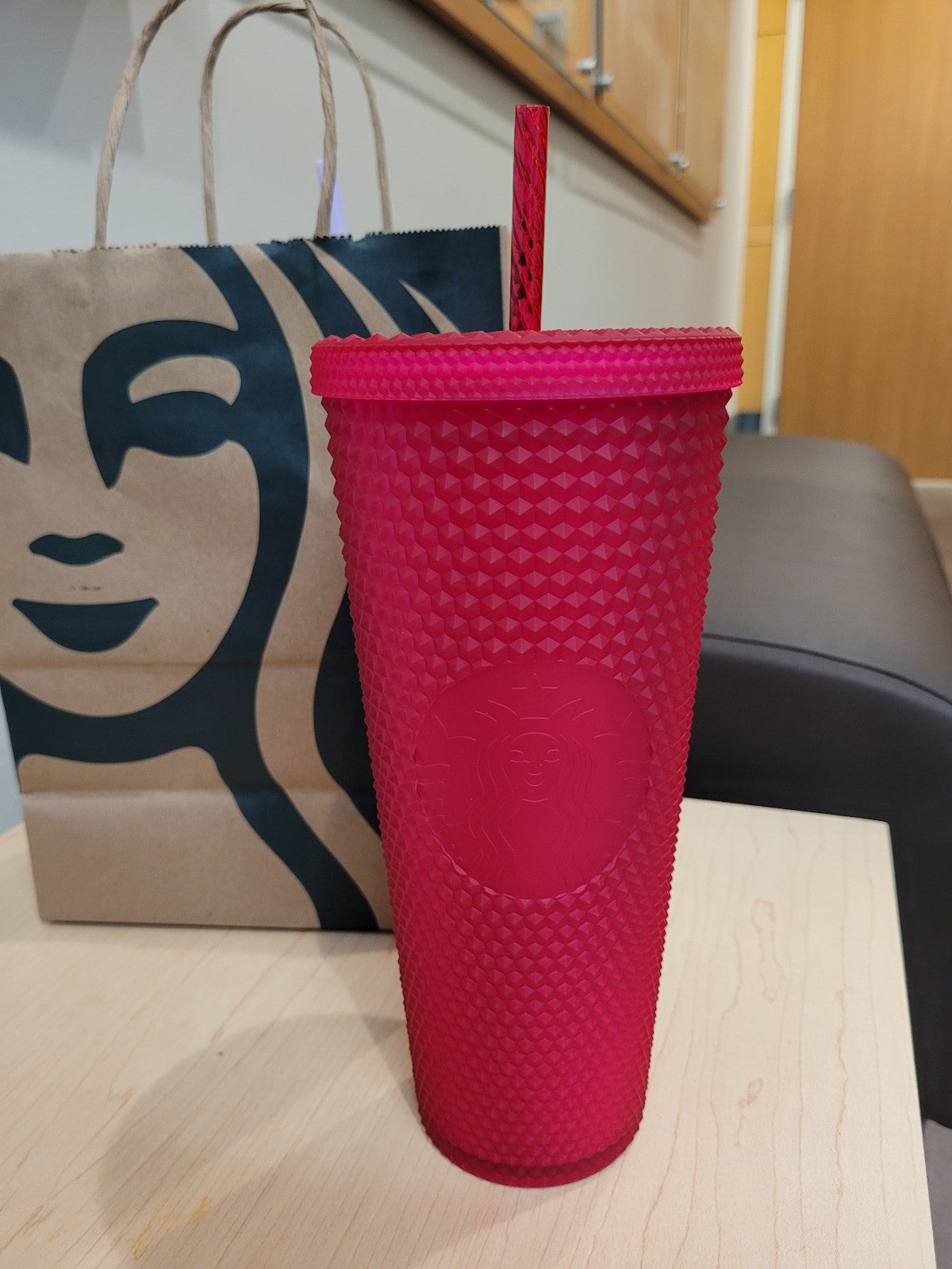 Starbucks 2023 Mother’s Day Ruby Pink Jelly Venti Tumbler