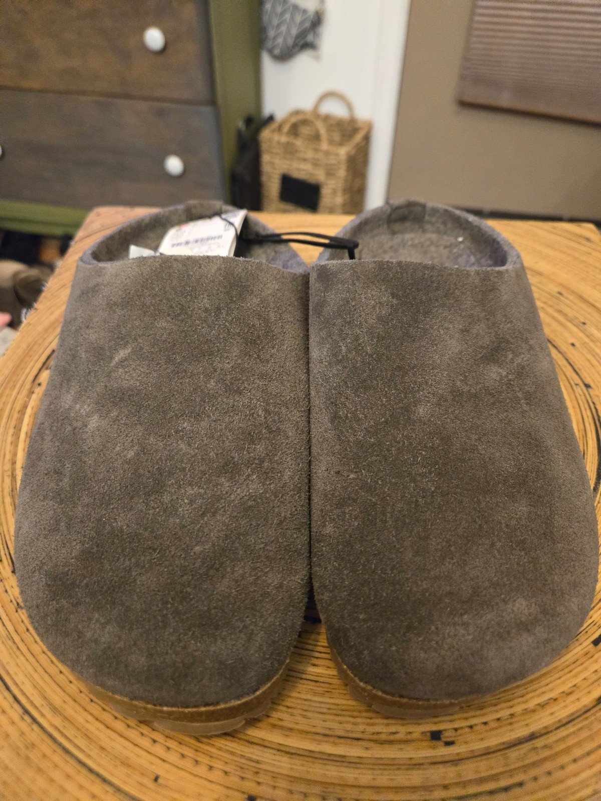 New Zara home size 8 slippers