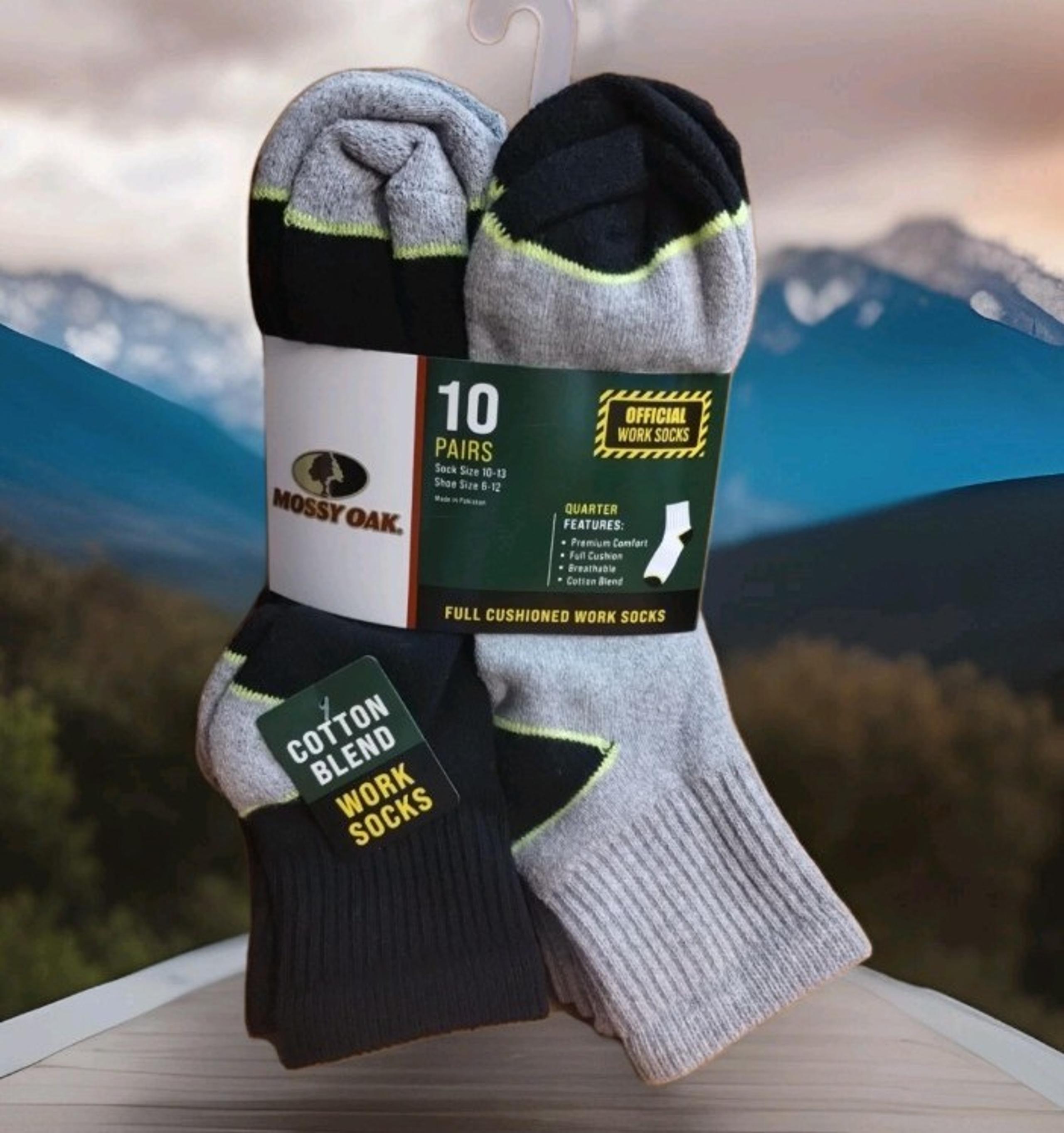 Mossy Oak Men's 10 Pairs Extra Cushion Quarter Length Moister Wicking Work Socks