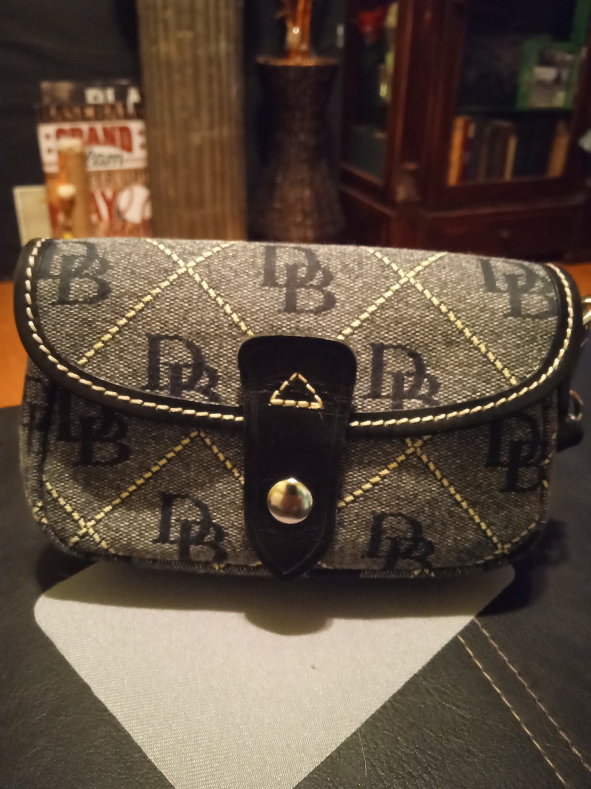 Dooney and Bourke wristlet