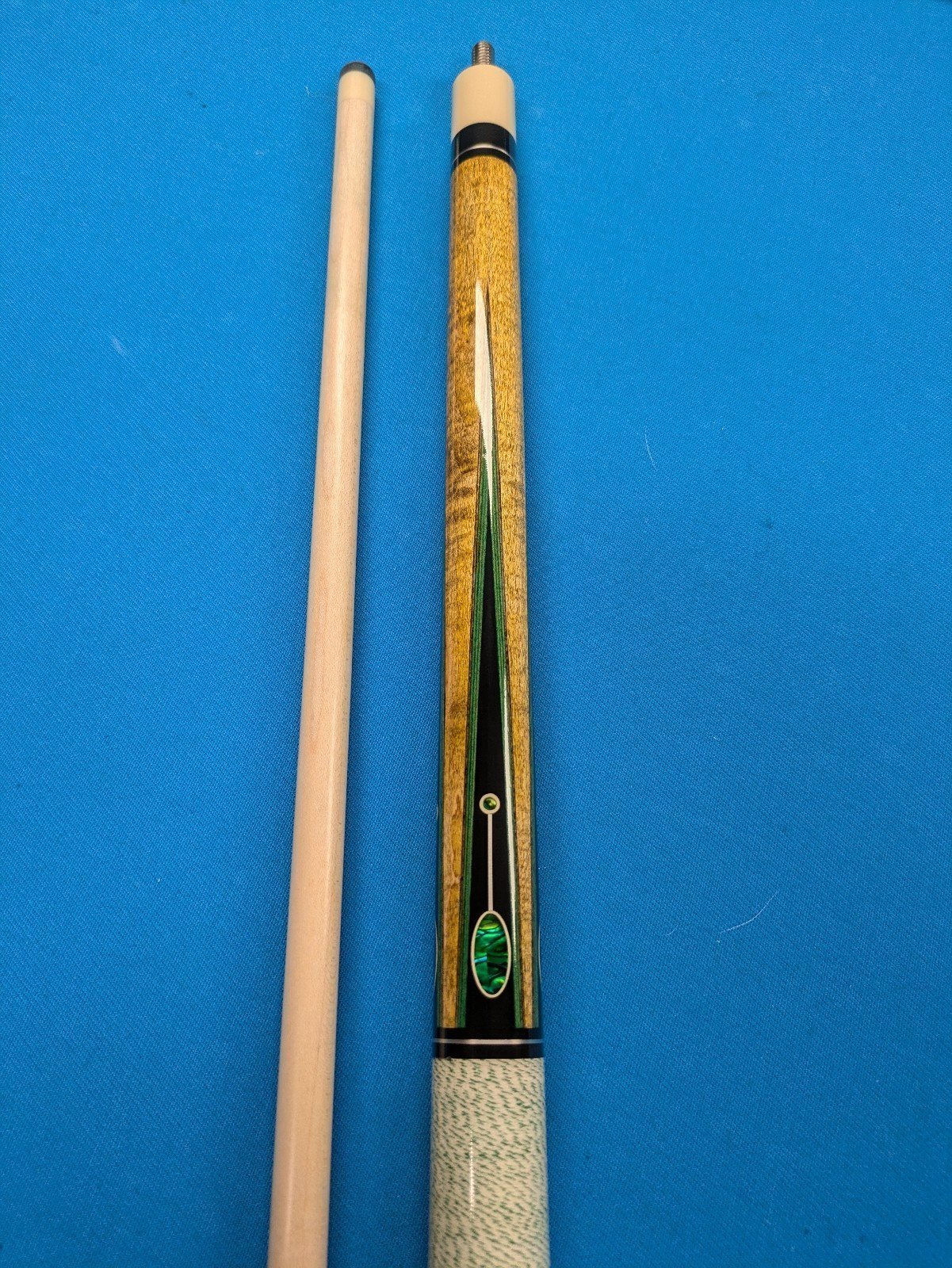 Meucci pool cue