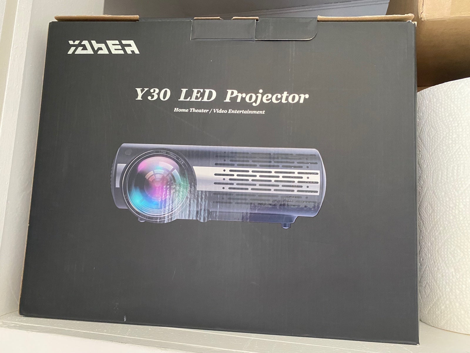 Indoor / outdoor movie projector - high resolution LED