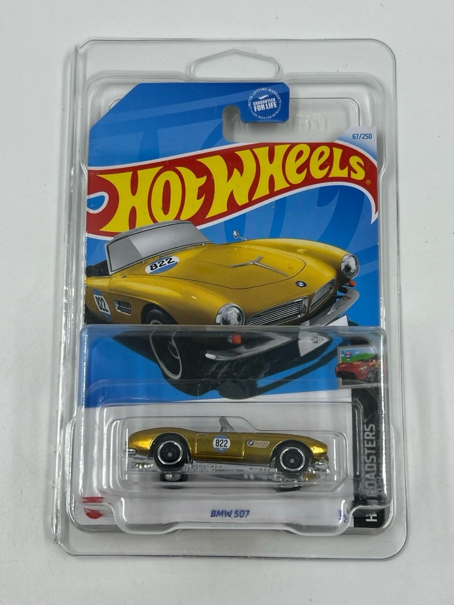 2024 Hot Wheels Super Treasure Hunt BMW 507 w/Protector NEW IN PACKAGE SEALED