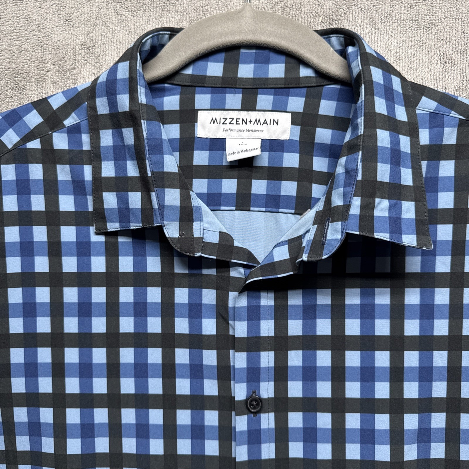 mizzen main Performance Men's Shirt L Trim Blue Black Plaid Checked Button Up