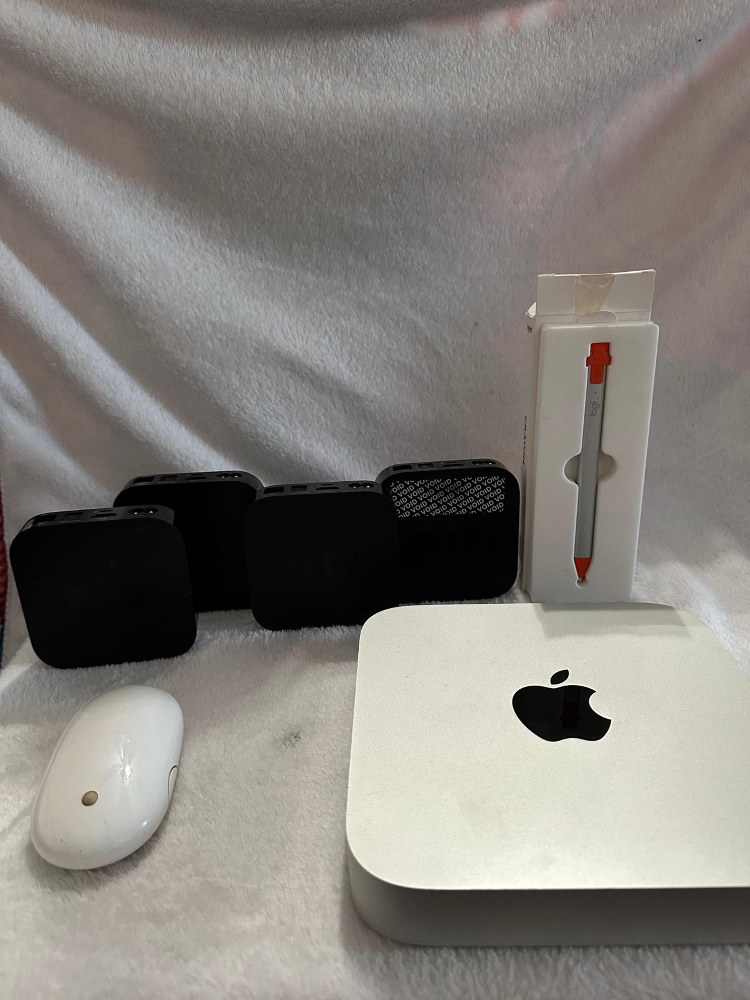 Apple Media Bundle: 4 Apple TVs 3rd Gen (Tested), Mini Mac Book A1347(for parts)