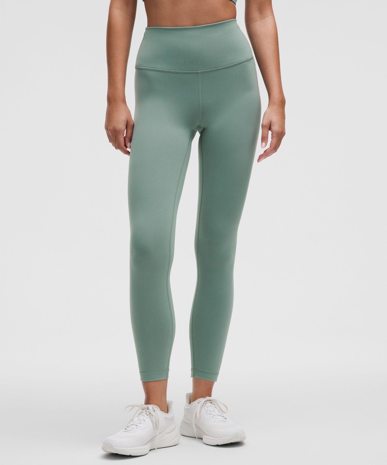 Lululemon Wunder Train Legging in Silver Blue Size 4