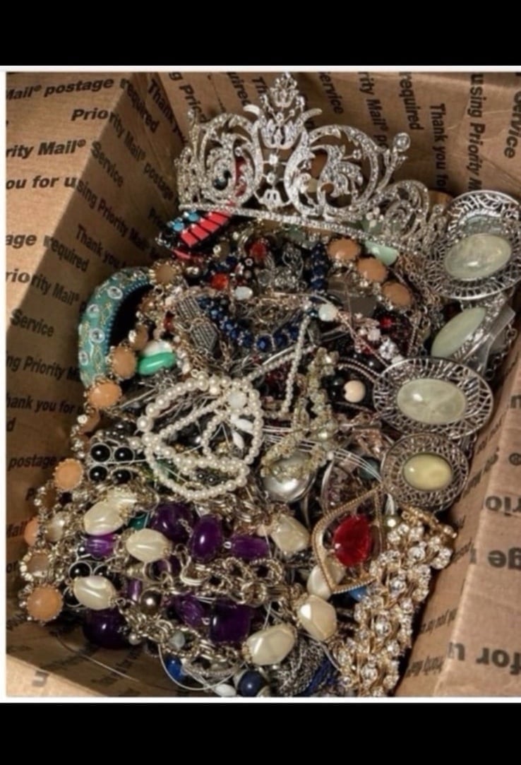 Jewelry Lot- Plz read! New information/New description’