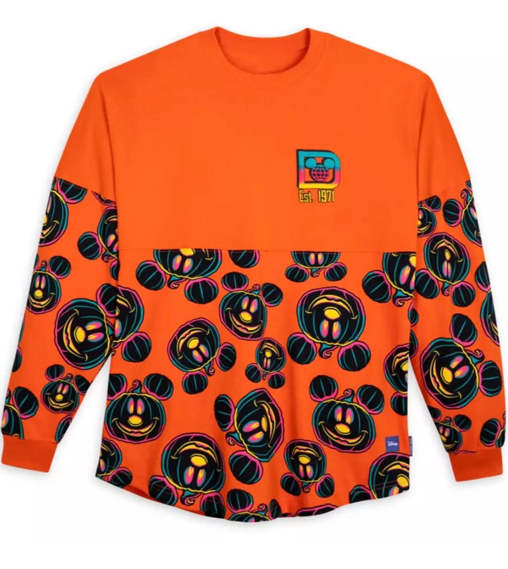 NWT Disney Halloween Spirit Jersey Adult Size Medium