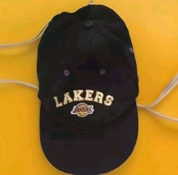 Vintage 90's L.A. Lakers hat by drew pearson