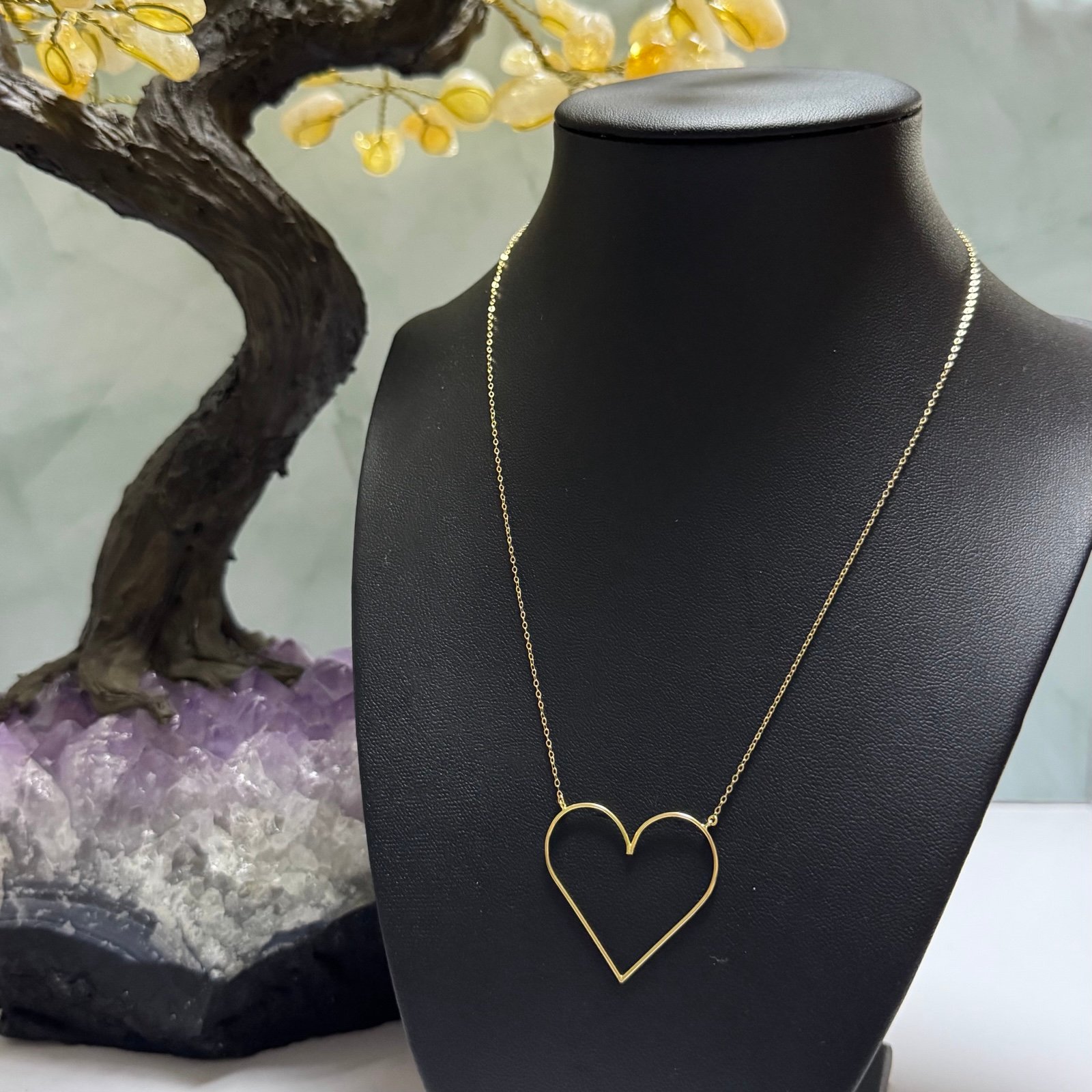 18K Gold Open Heart Centered Necklace