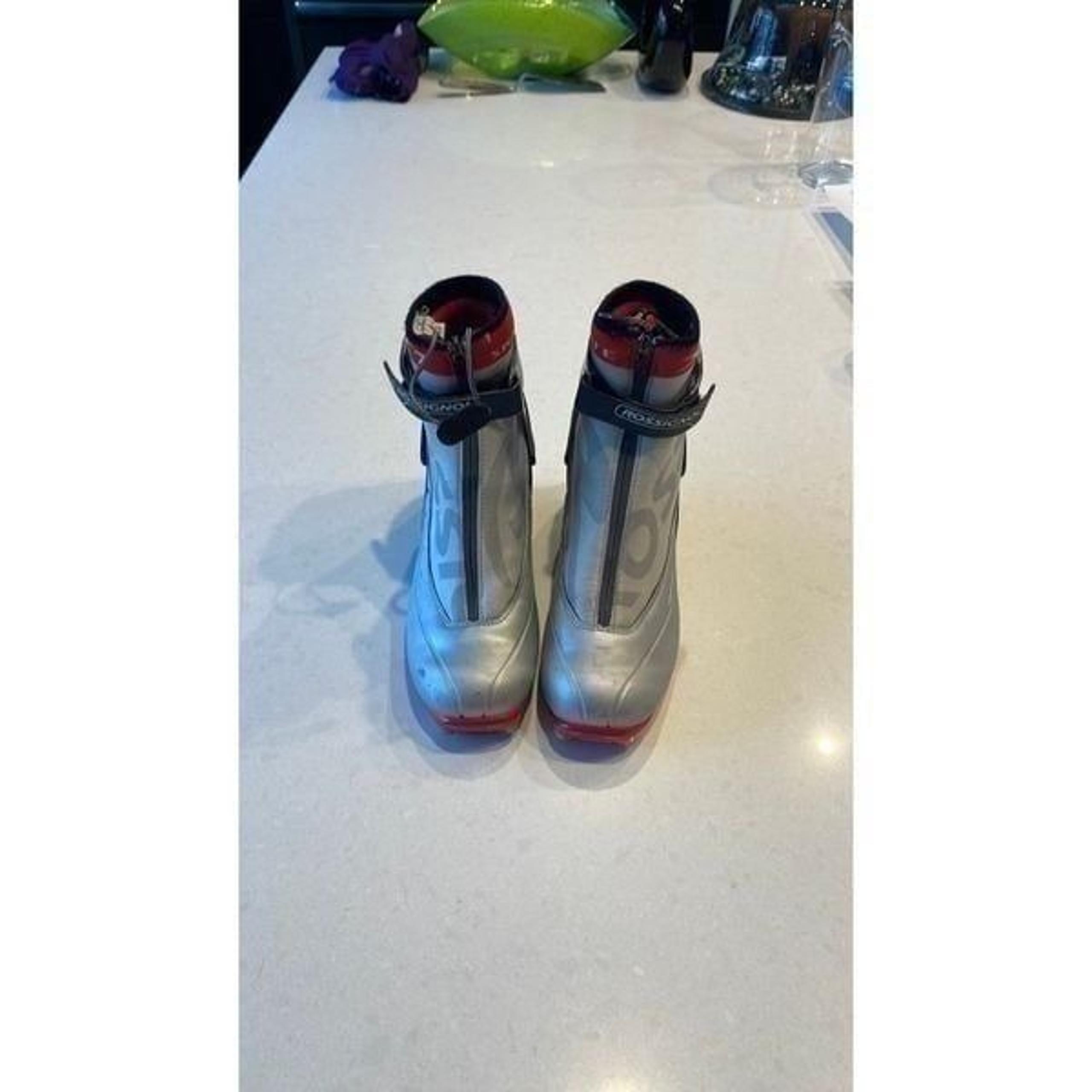 Rossignol cross country boots skate x1 cockpit, size 41, nnn binding compatible.