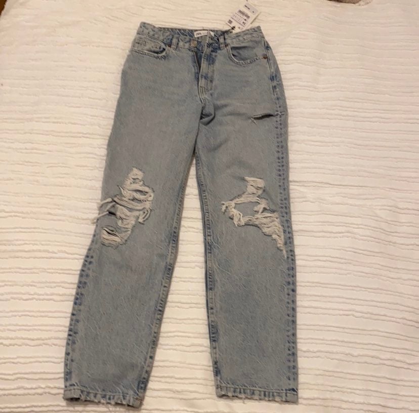 Zara Classic Mom Fit Women's Jeans