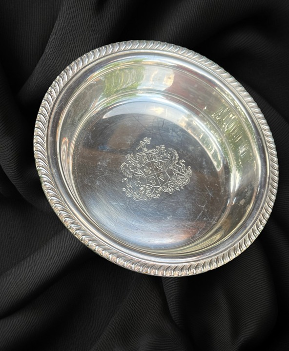 Lot of 2 Vintage: Webster Wilcox 6 Lion bowls/wine tray Silverplate