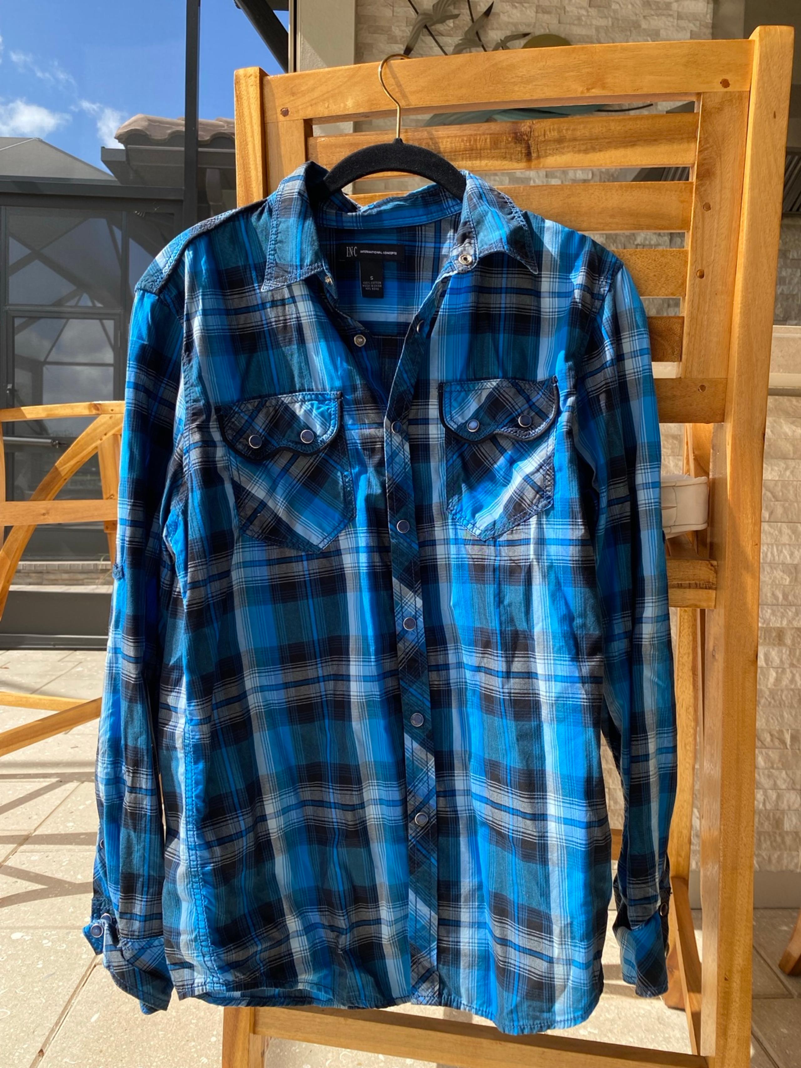 International Concepts Button Down