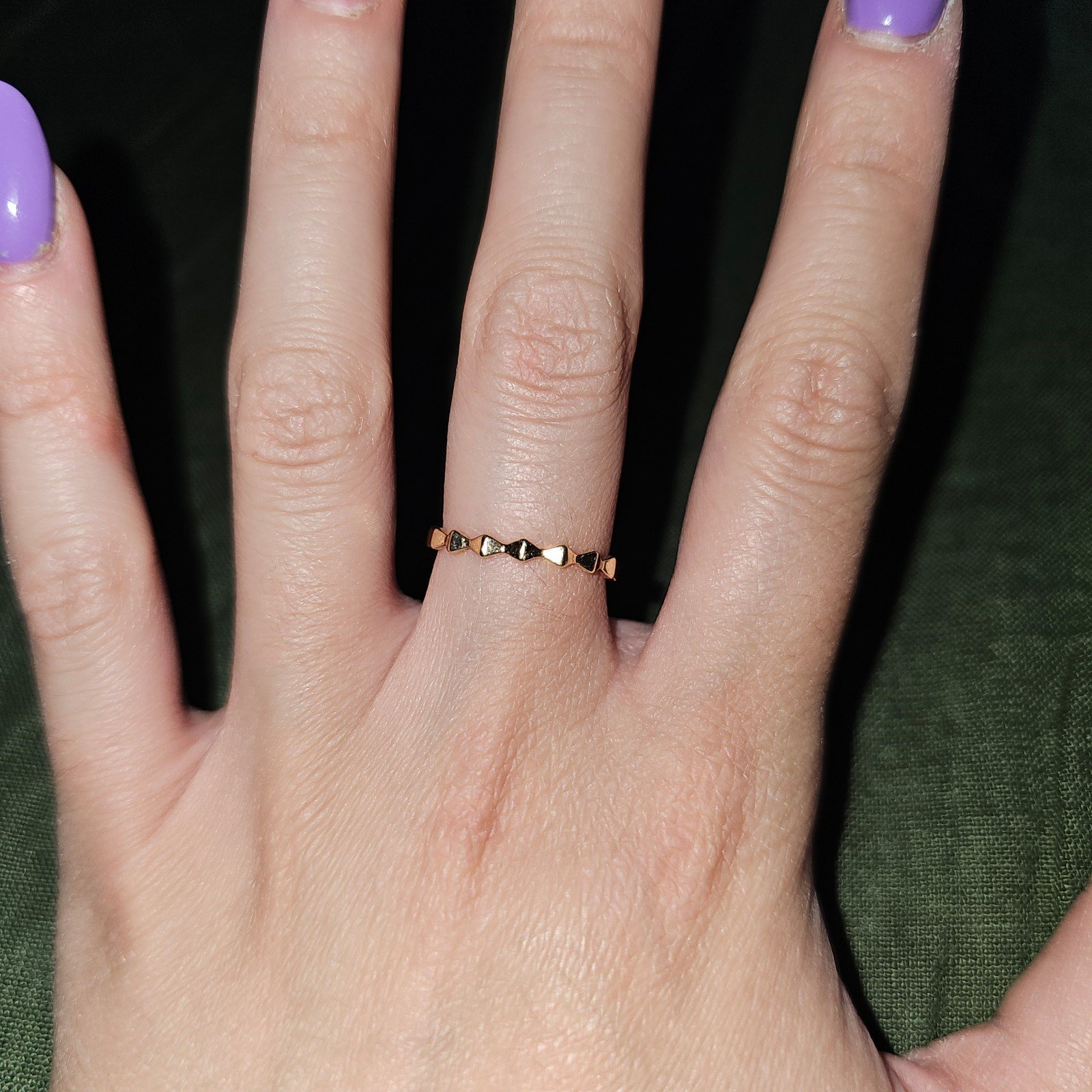 Mejuri 14K solid gold pyramid chain ring 1mm band size 6