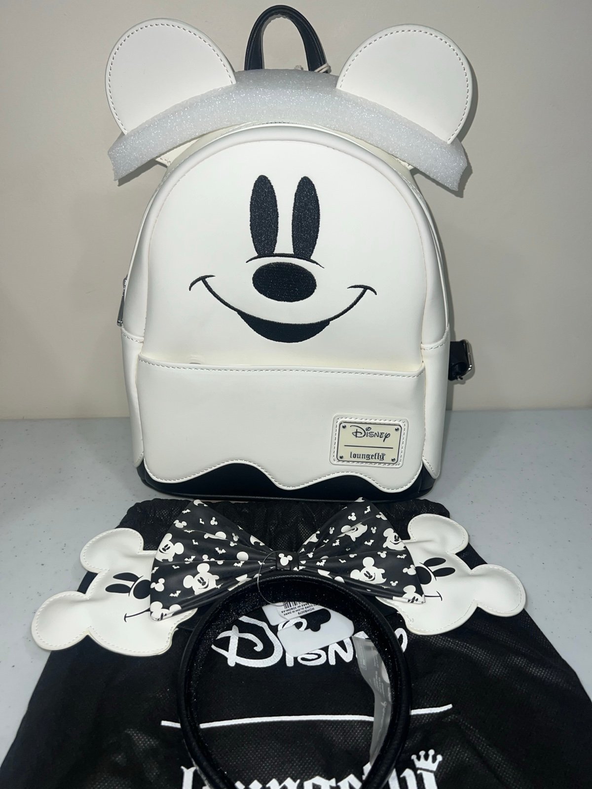 GLOW IN THE DARK Mickey Ghost Loungefly Backpack and Headband