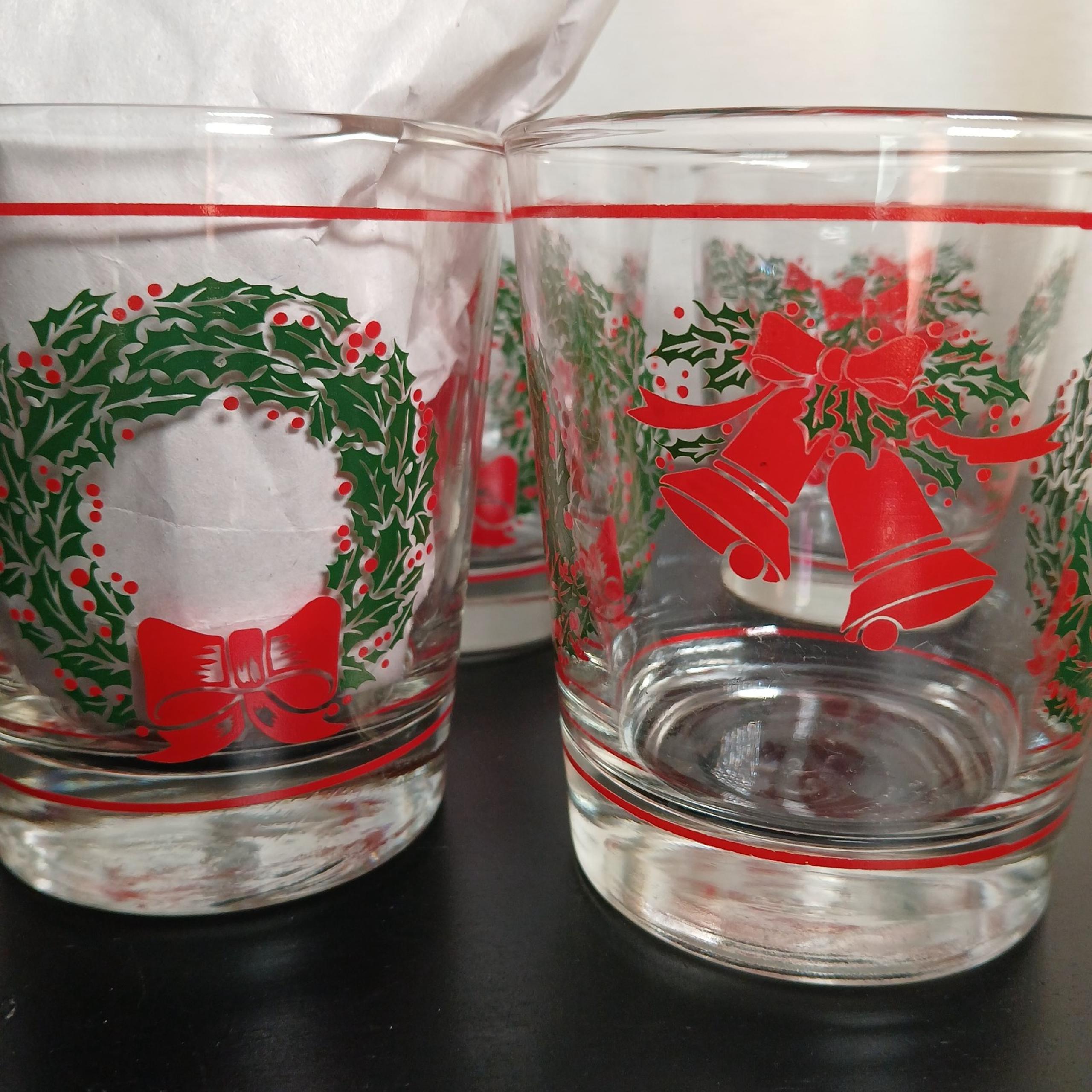 Vtg 12 oz Libbey Christmas Cocktail Glass Wreaths Red Bells Set of 6-Christmas