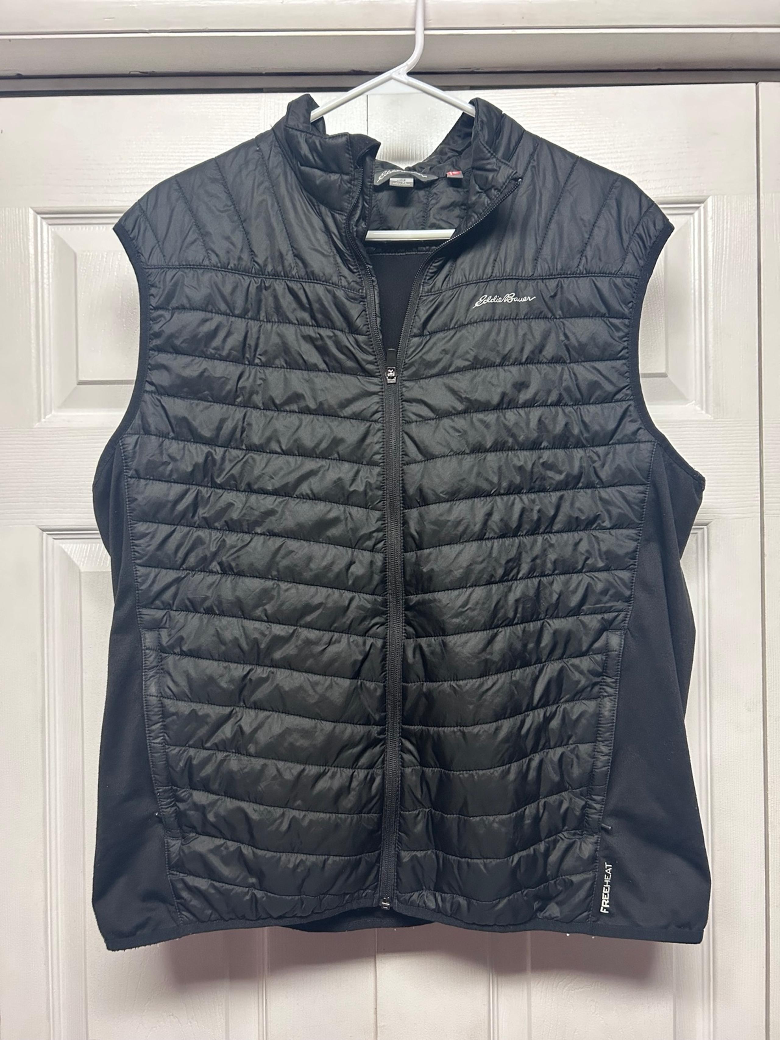 Men’s Eddie Bauer down vest size XL