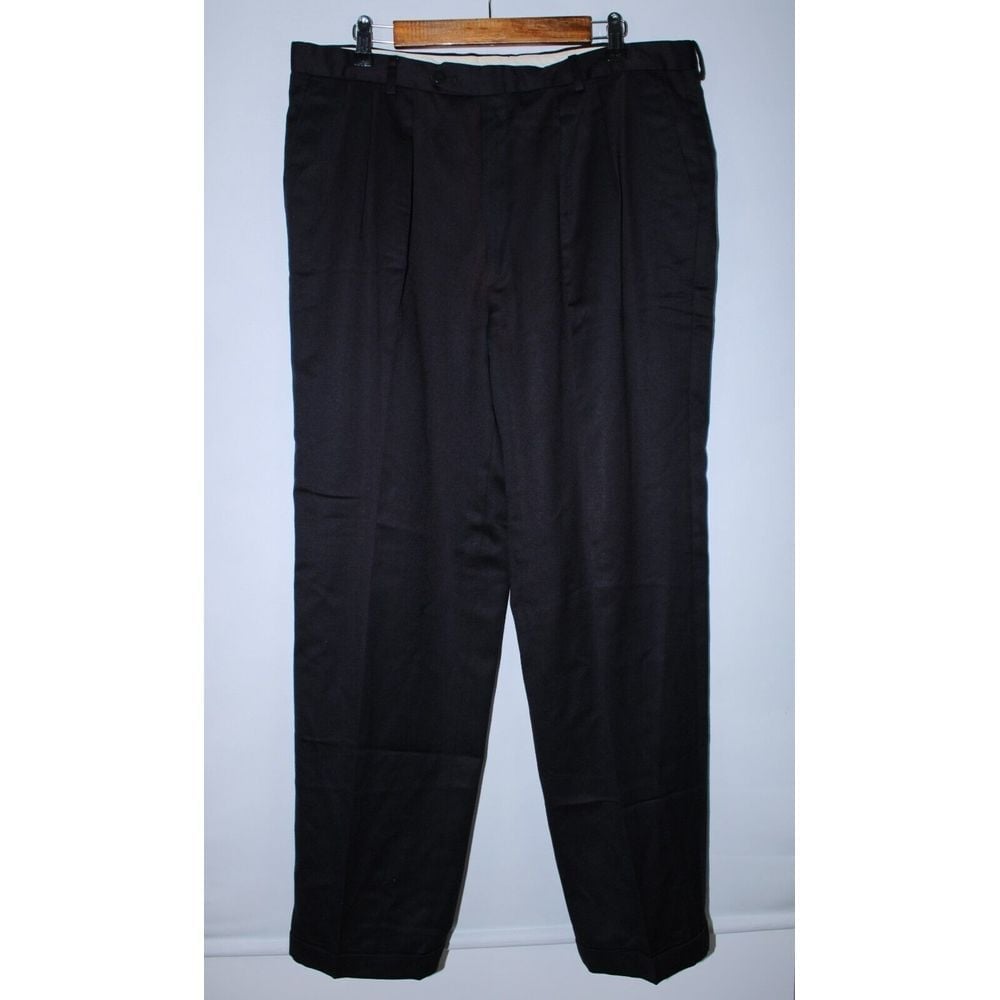 Yves Saint Laurent Men's Size 56 Black Pleated Dress Pants