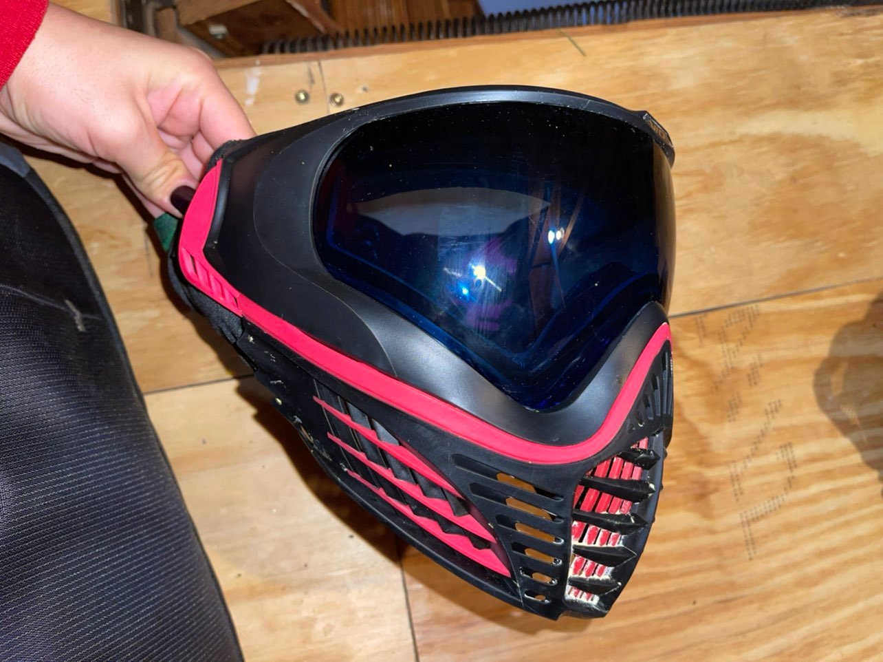 Virtue paintball mask with case