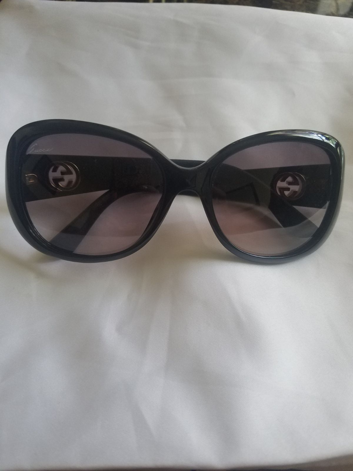 Gucci Sunglasses (Authentic)