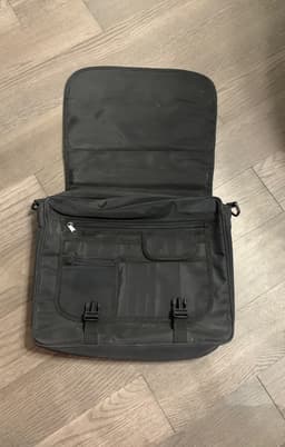 Item photo preview #3