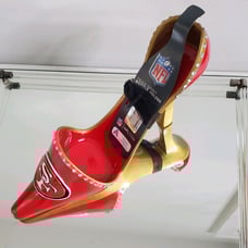 Team WINE BOTTLE HOLDER