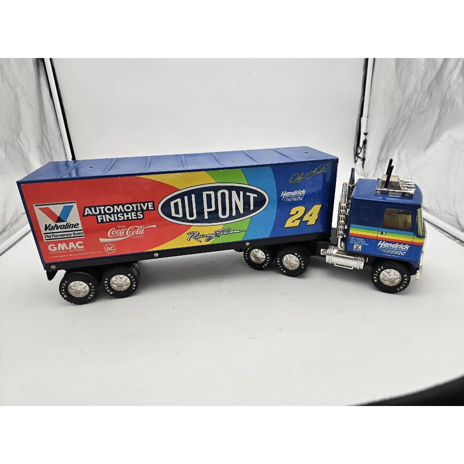 Nylint GMC 18-Wheeler Jeff Gordon 24 NASCAR DUPONT Semi Truck Pre-Owned