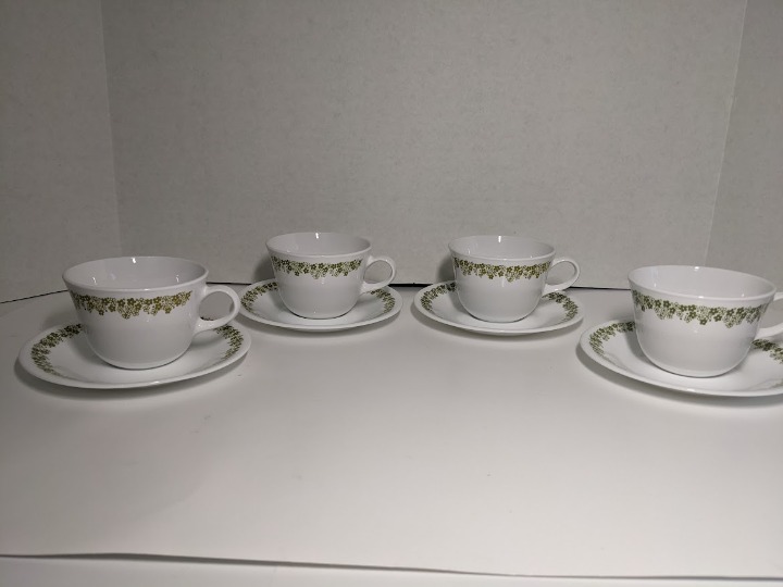 1970's Pyrex Spring Blossom Green Coffee Teacups & Corelle Saucers- Set of 4