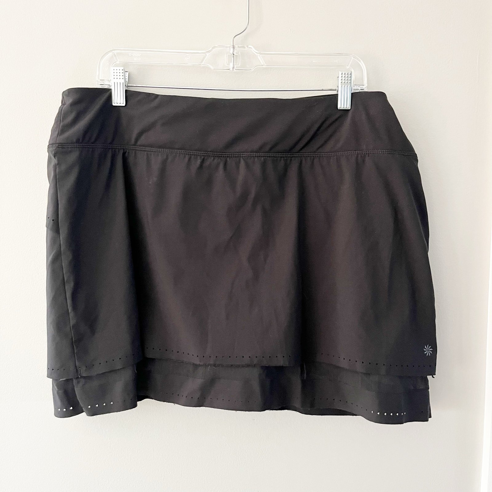 Athleta Black Laser Run Skort Running Tennis Golf Stretch Activewear Size X-Larg